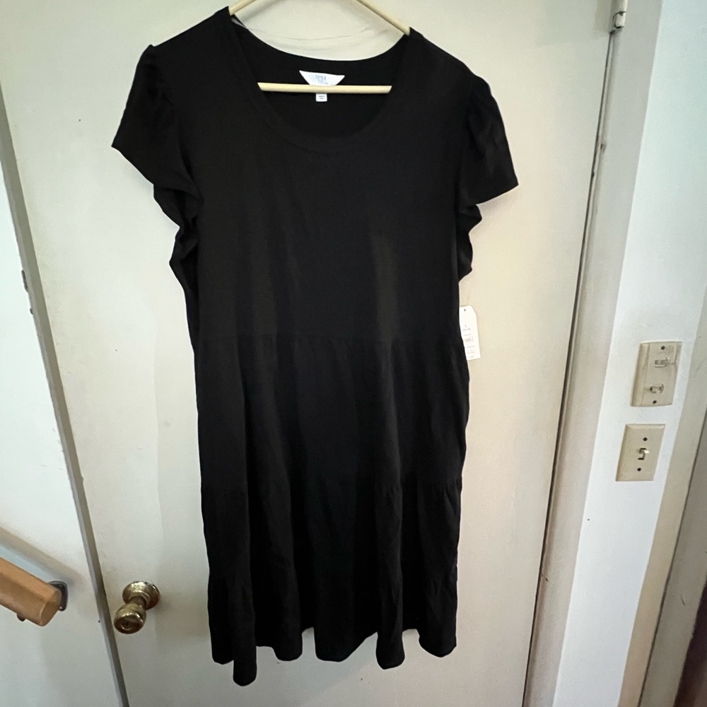 Black Short Sleeve Dress
